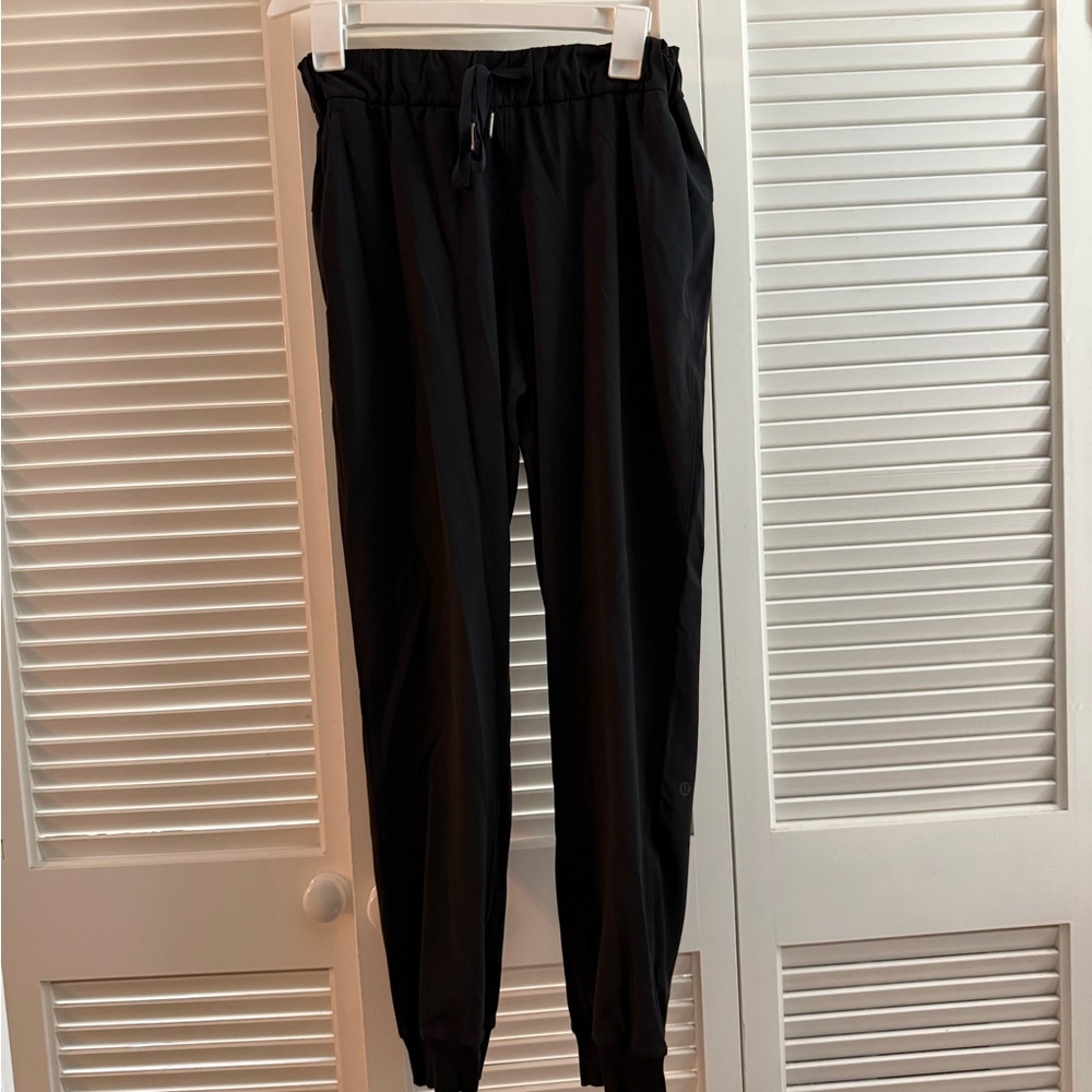 LULULEMON ON THE FLY JOGGERS. 2 PAIRS. Women’s Black Jogger Pants